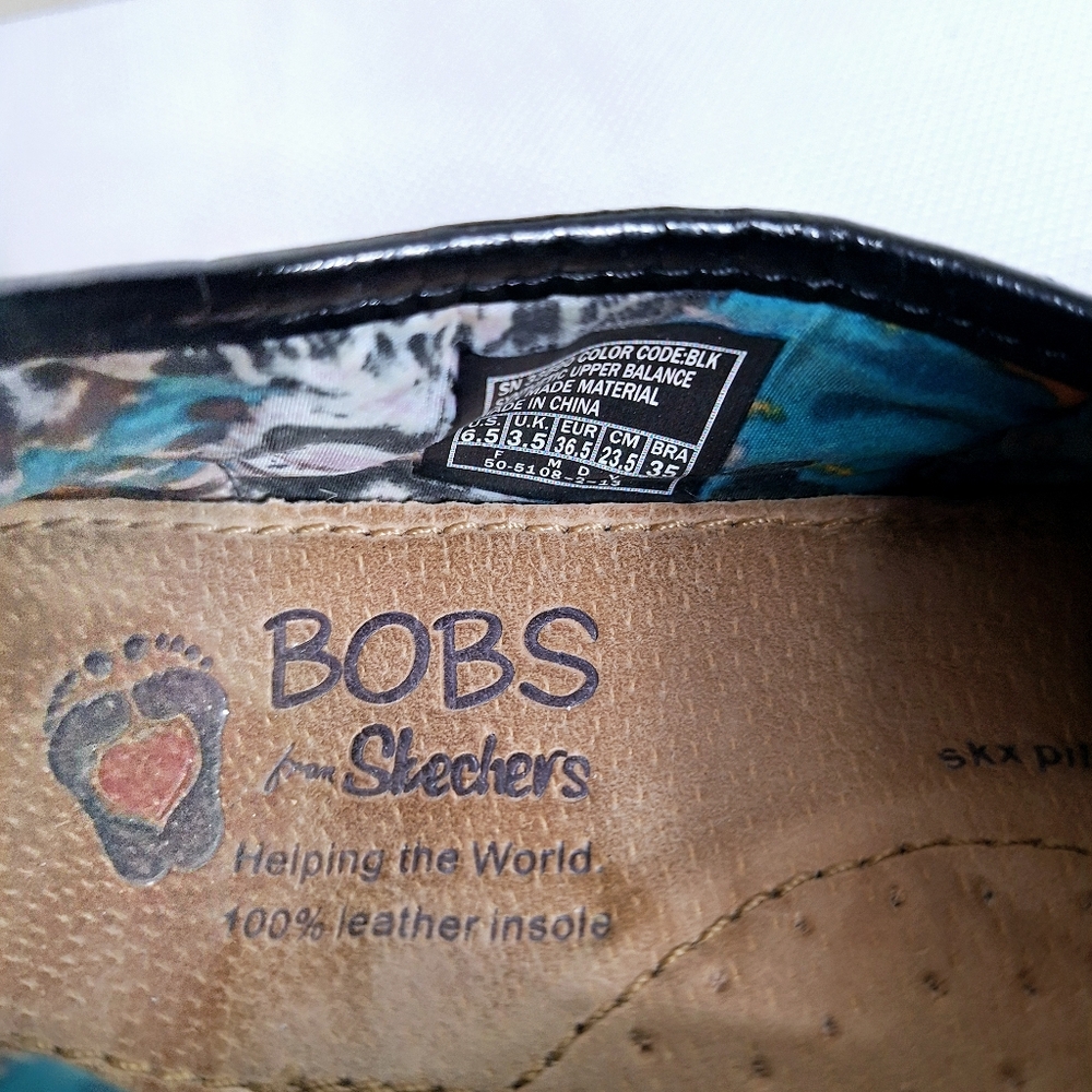 Bob by Skechers "Bob in Bling" Two pairs of sequence flats size 6 1/2. (Con202). - Picture 2 of 14